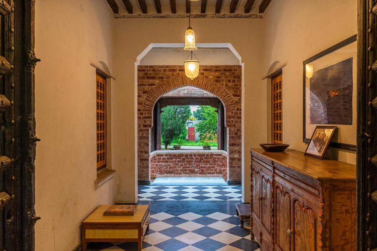 Stayvista'S Peepal Haveli - Rustic Kothi With Terrace, Breathtaking View & Bonfire Narainpur  Экстерьер фото